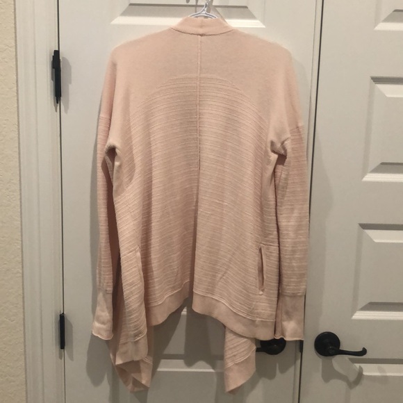 Lululemon Find Your Calm Wrap Chantilly Size 6 - Picture 6 of 16